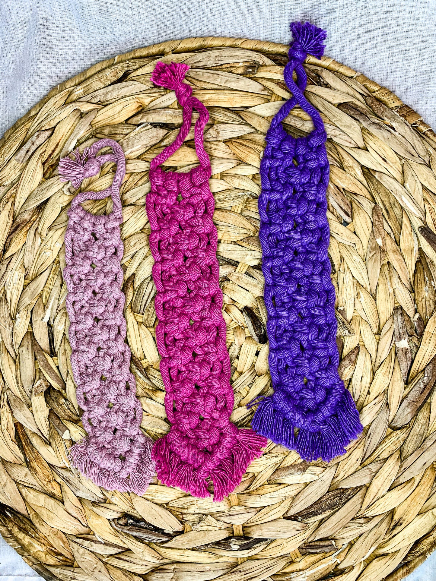 Macrame bookmark