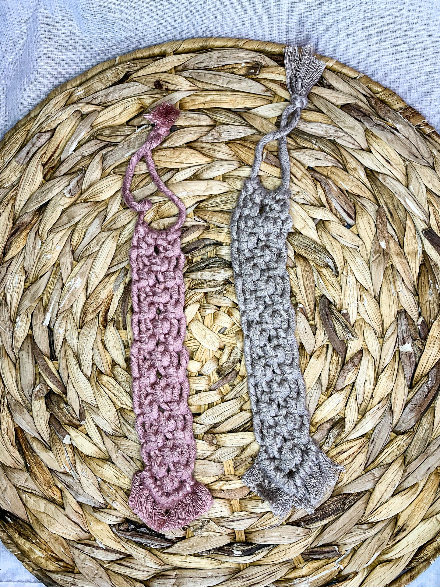 Macrame bookmark