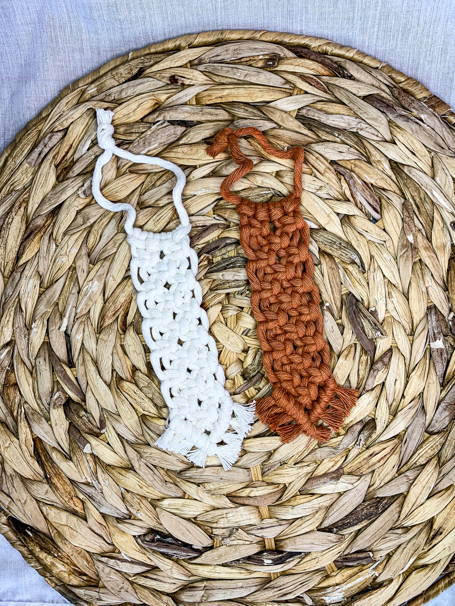 Macrame bookmark