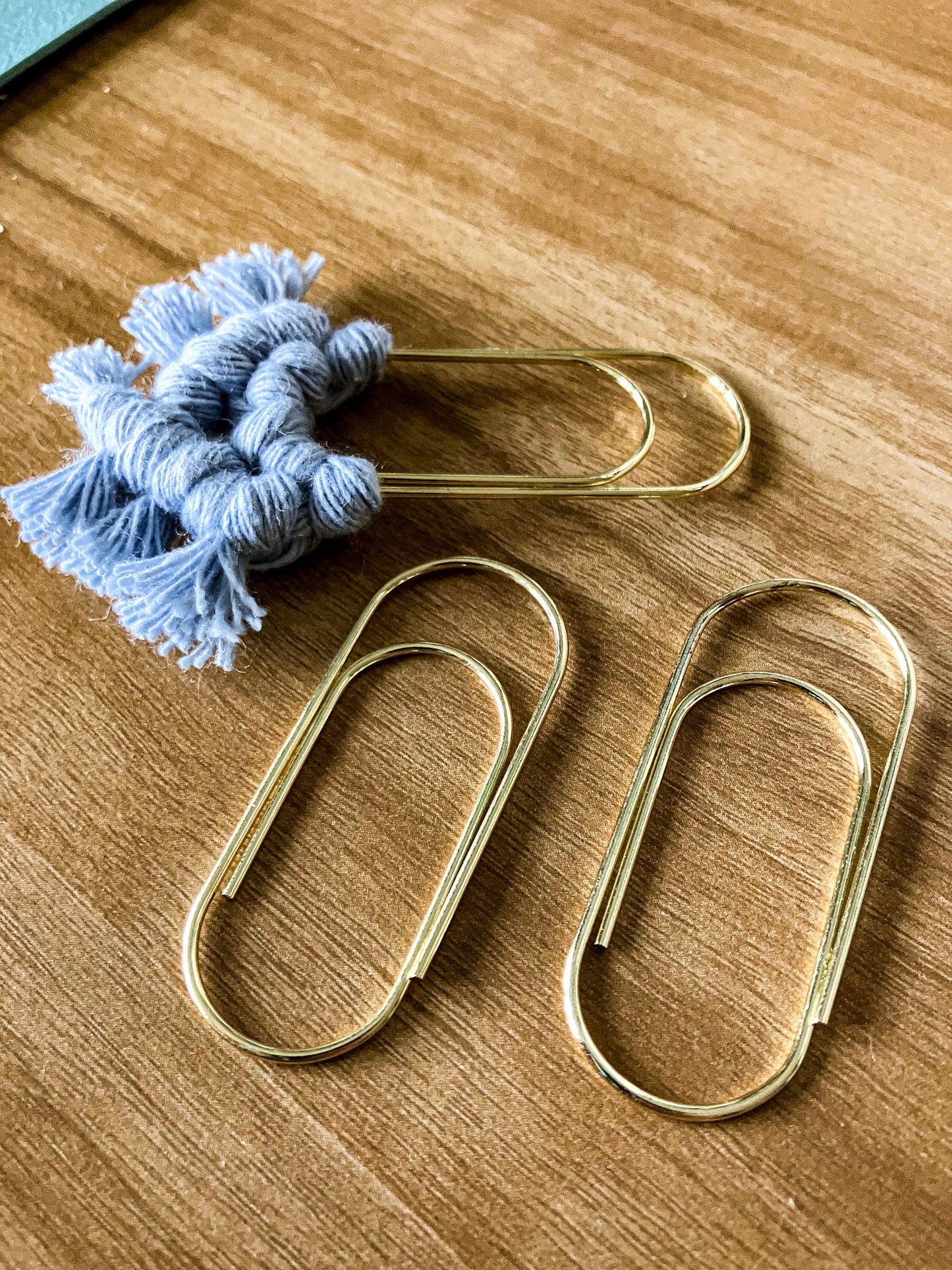 Gold Jumbo Paper Clips