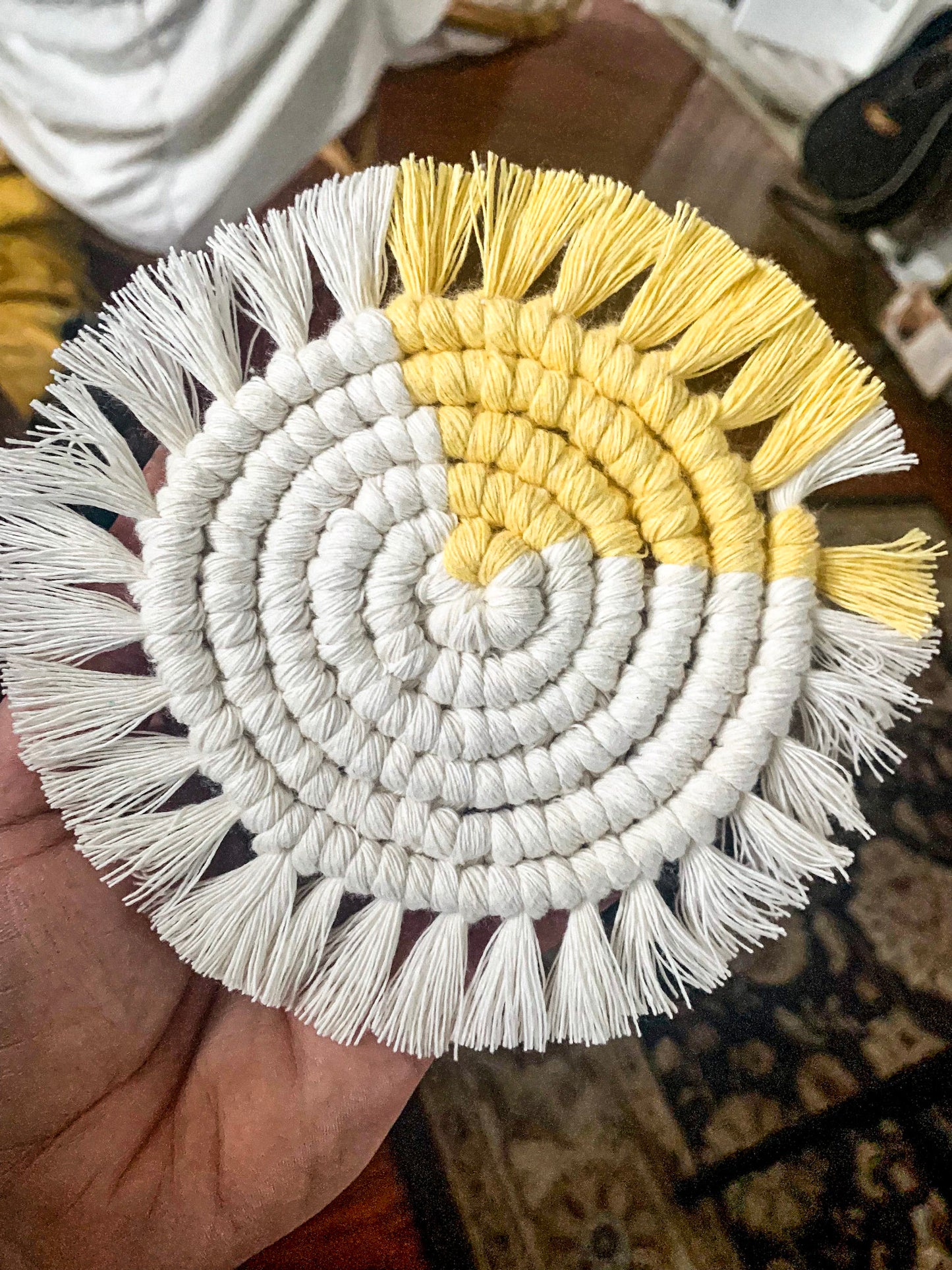 Two-Tone Round Macrame Coasters