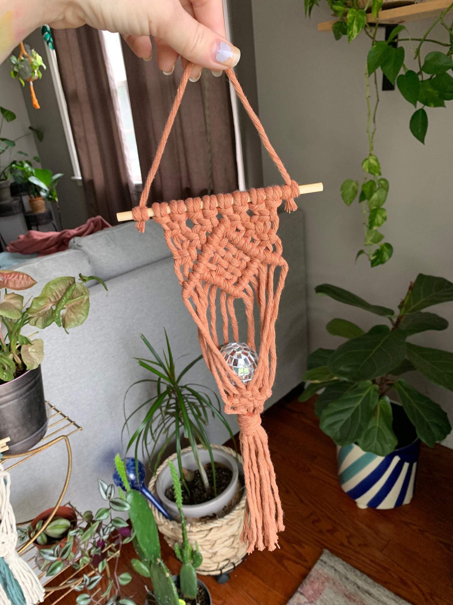 Macrame Air Plant Hanger with Weave Center
