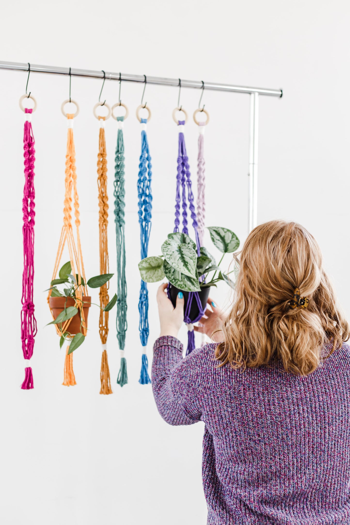 Macrame Plant Hanger - Lynn