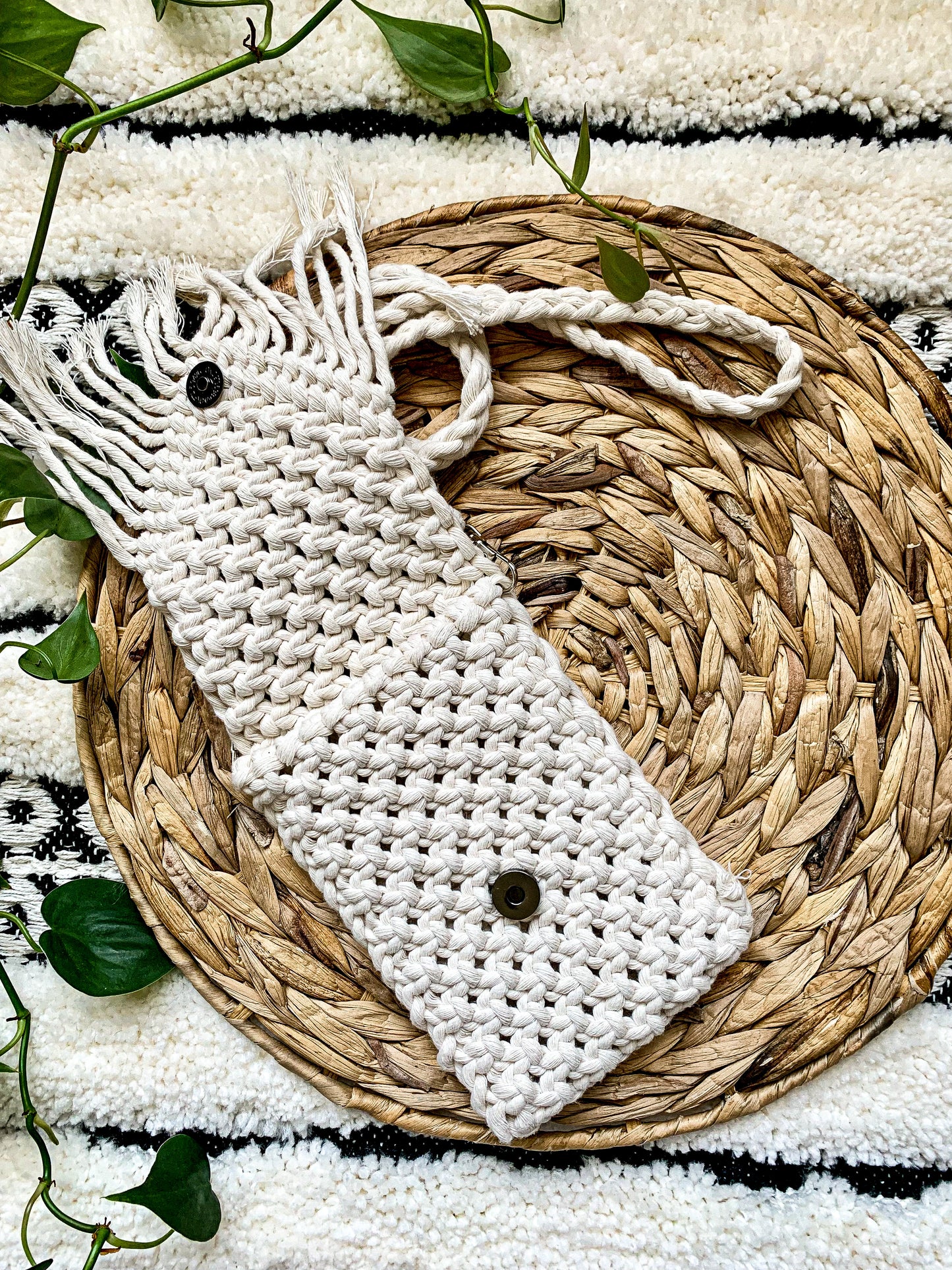 "The Essentials" - Macrame Phone Pouch Crossbody Bag